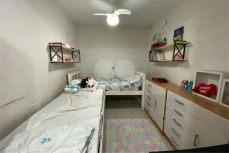 Sobrado à venda com 3 quartos, sendo 2 suítes, em Conjunto Residencial Butantã, São Paulo, SP
