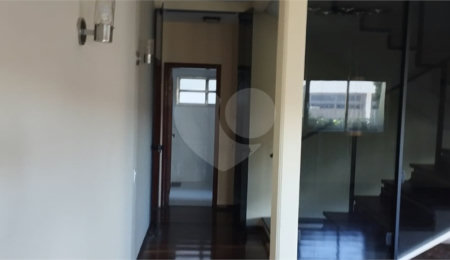 Casa à venda com 4 quartos, sendo 3 suítes,  em Vila Maria, Itapetininga, SP