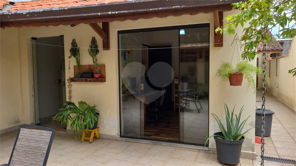 Casa à venda com 3 quartos, sendo 1 suíte,  em Parada Inglesa, São Paulo, SP