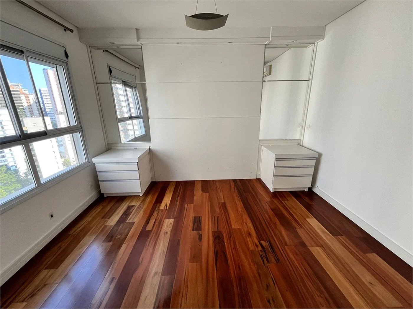 Apartamento à venda com 3 suítes em Vila Andrade, São Paulo, SP