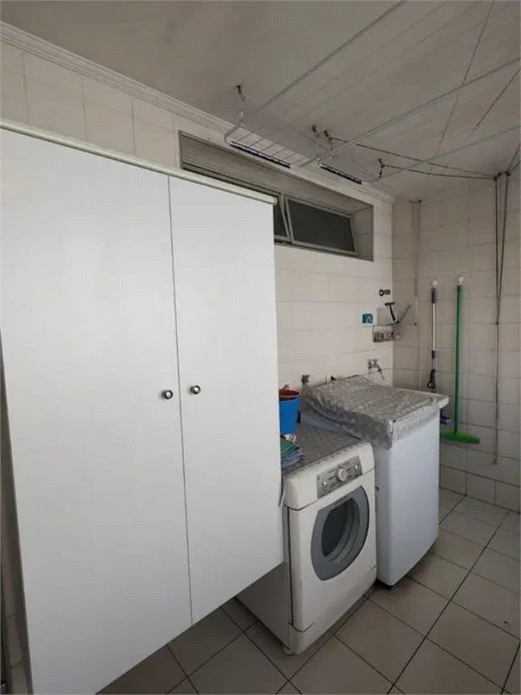 Apartamento à venda com 4 quartos, sendo 1 suíte, em Brooklin Paulista, São Paulo, SP