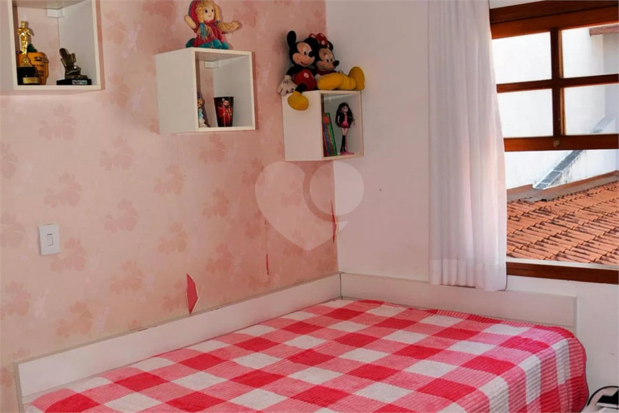 Sobrado à venda com 3 quartos, sendo 1 suíte, em Jaraguá, São Paulo, SP