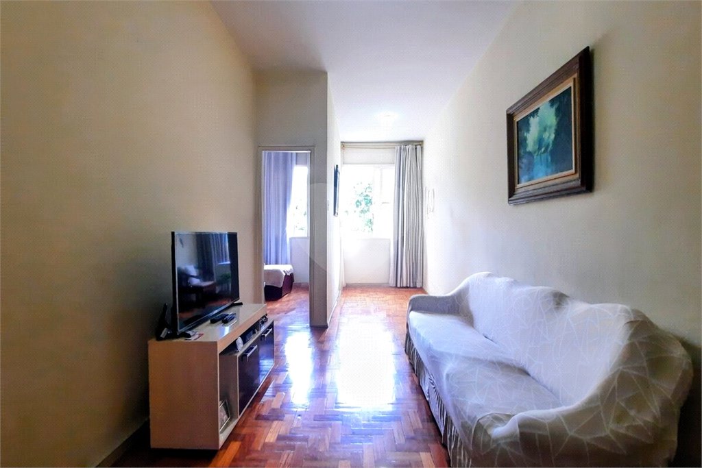 Apartamento à venda com 2 quartos, sendo 1 suíte,  em Rio Comprido, Rio de Janeiro, RJ