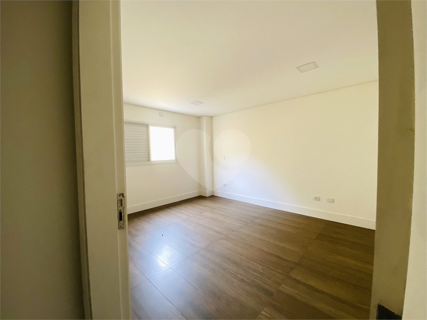 Apartamento para alugar com 3 suítes em Baeta Neves, São Bernardo do Campo, SP