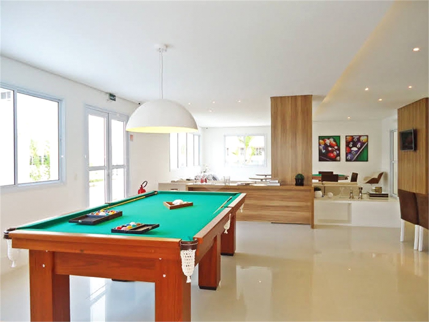 Apartamento à venda com 3 suítes em Santa Teresinha, São Paulo, SP
