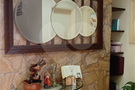 Casa à venda com 4 quartos, sendo 2 suítes, no condomínio Canamari, São Paulo - SP