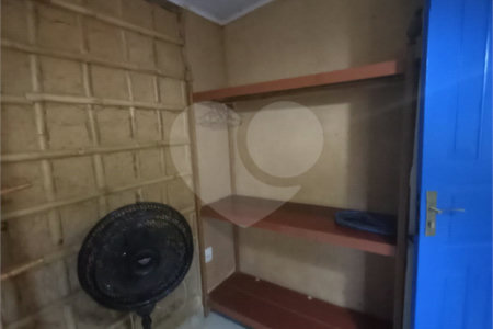 Chácara à venda com 3 quartos, sendo 1 suíte, no Centro, Santa Cruz Cabrália, BA
