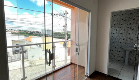Casa à venda com 2 quartos, sendo 1 suíte,  em Therezinha Piedade, Itapetininga, SP