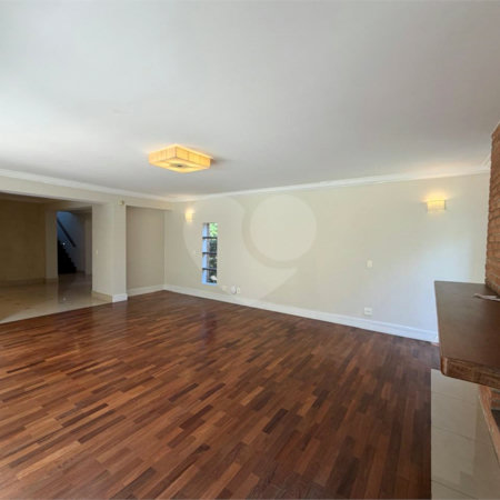 Casa à venda ou para alugar com 4 quartos, sendo 3 suítes, em Alto da Boa Vista, São Paulo, SP