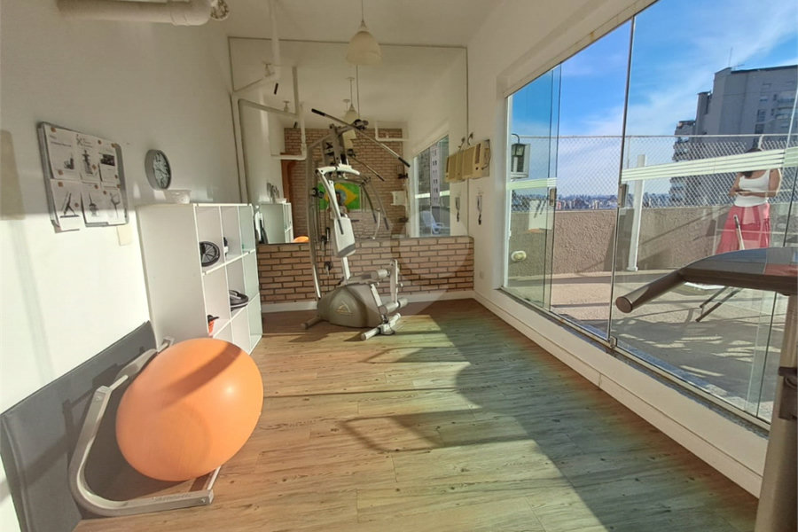 Apartamento à venda com 3 quartos, sendo 1 suíte,  em Paraíso, São Paulo, SP