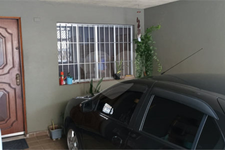 Casa à venda com 3 quartos em Parada Inglesa, São Paulo, SP
