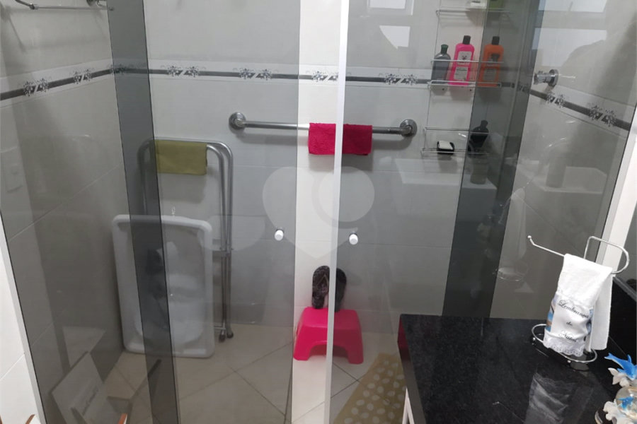 Sobrado à venda com 3 suítes em Lauzane Paulista, São Paulo, SP