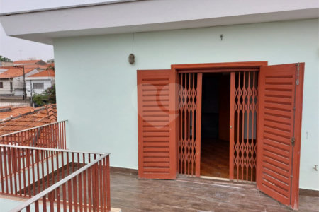 Sobrado à venda com 5 quartos, sendo 1 suíte, em Vila Brasilina, São Paulo, SP