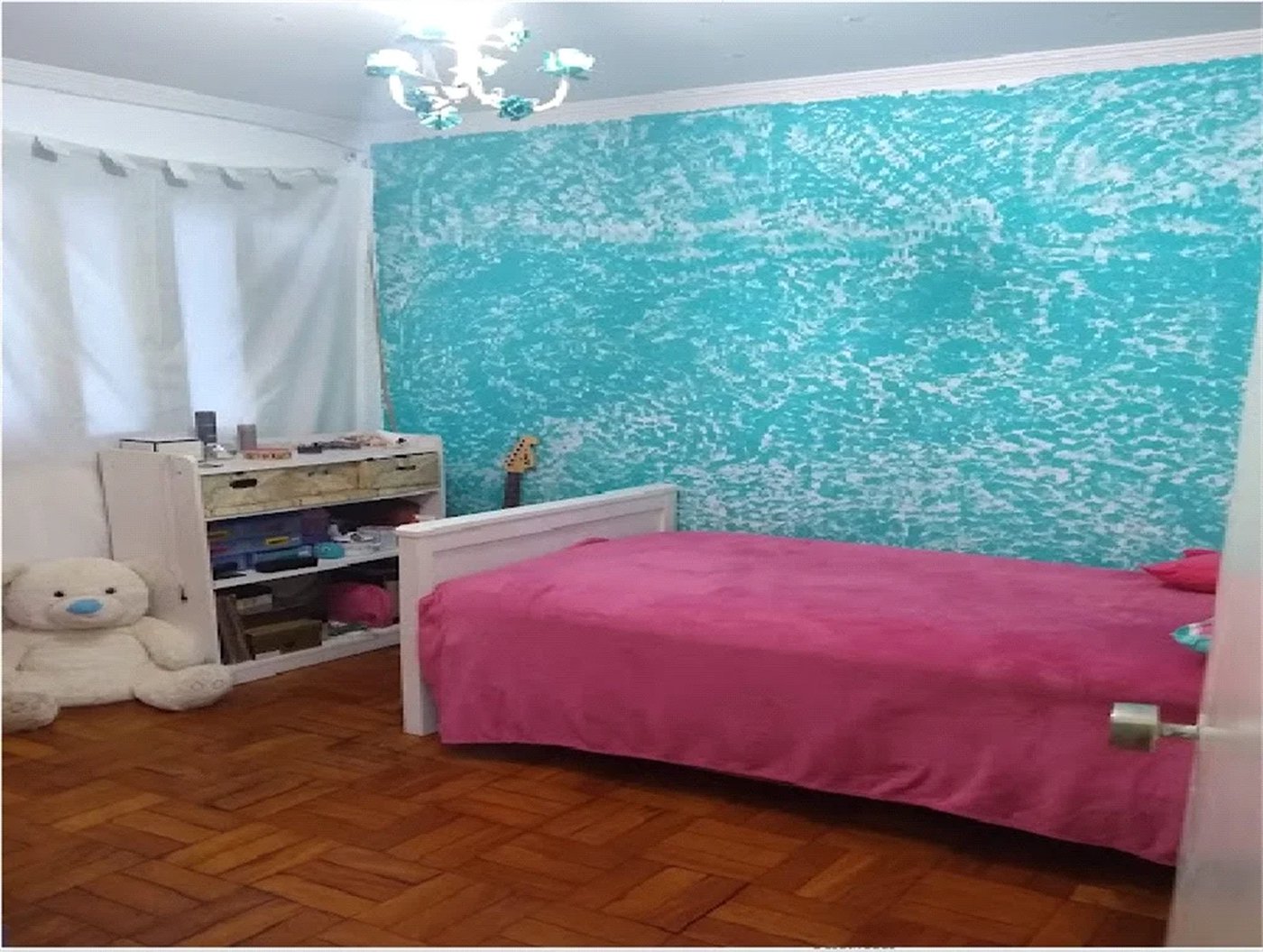 Sobrado à venda com 3 quartos, sendo 1 suíte,  em Jaguaré, São Paulo, SP