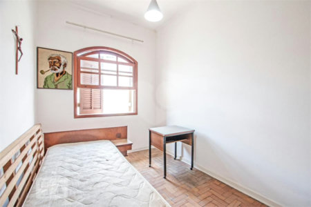 Sobrado à venda com 3 quartos em Cidade Monções, São Paulo, SP
