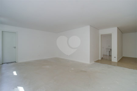 Casa à venda com 4 suítes no condomínio Hípica Max Garden, São Paulo - SP