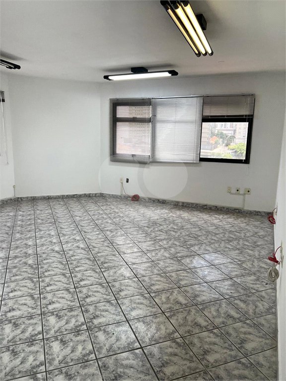 Sala Comercial á venda - Zona Sul