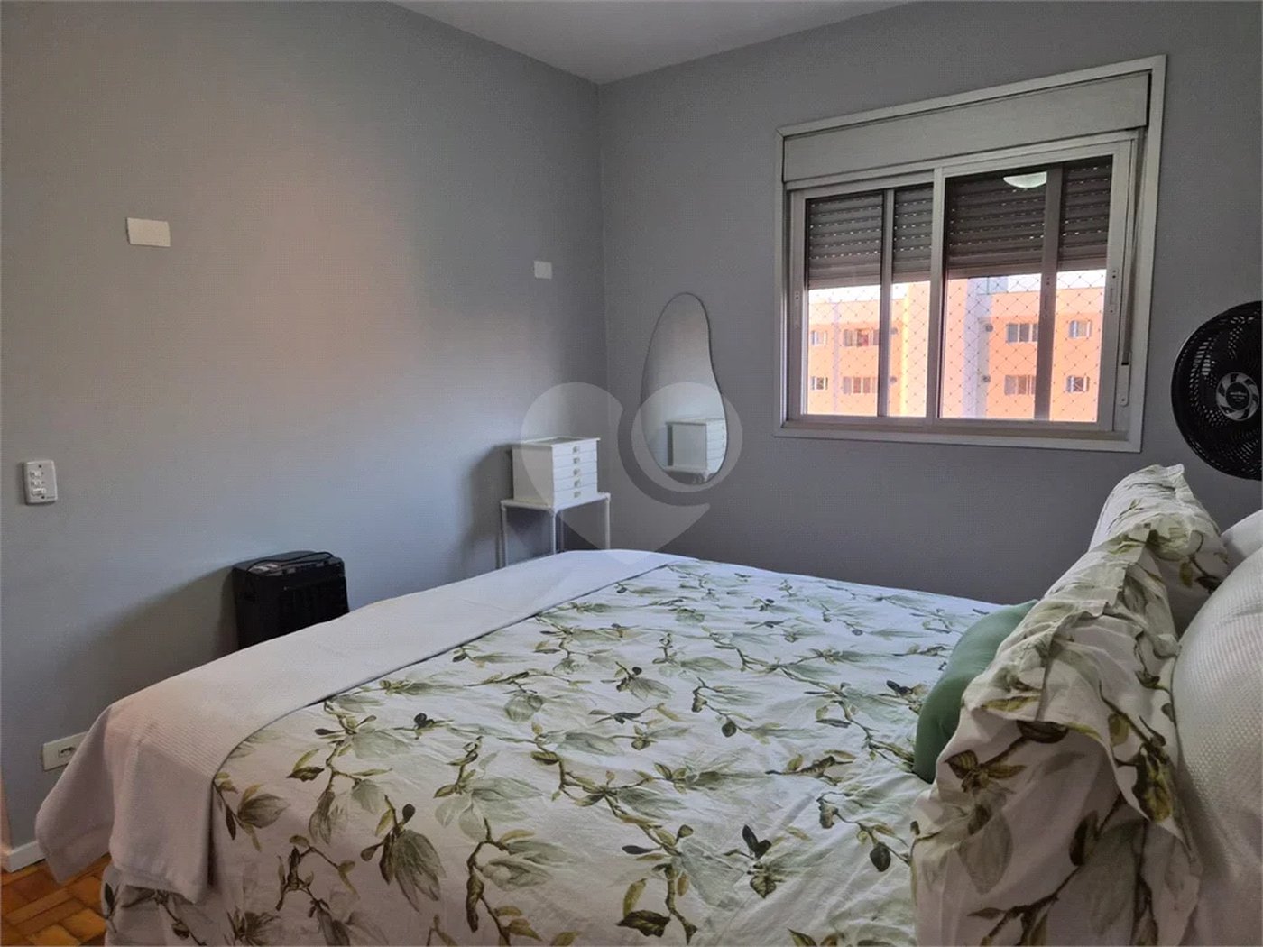 Apartamento à venda no Edifício Pedro Ometto, no coração de Piracicaba.