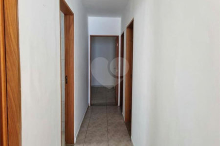 Apartamento à venda com 3 quartos, sendo 1 suíte, em Jardim das Indústrias, São José dos Campos, SP