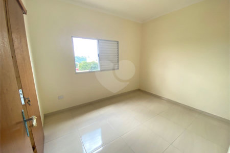 Apartamento à venda com 2 quartos em Alvinópolis, Atibaia, SP