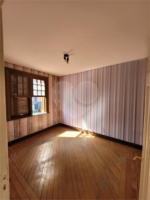 Sobrado à venda ou para alugar com 3 quartos em Vila Mariana, São Paulo, SP