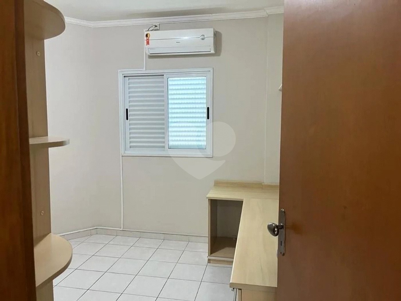 Apartamento à venda com 4 quartos, sendo 3 suítes, em Indianópolis, São Paulo, SP