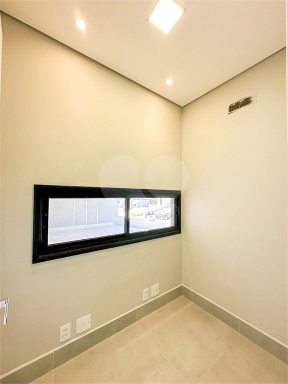 Casa à venda com 3 suítes no condomínio Residencial Mont'alcino, Valinhos - SP