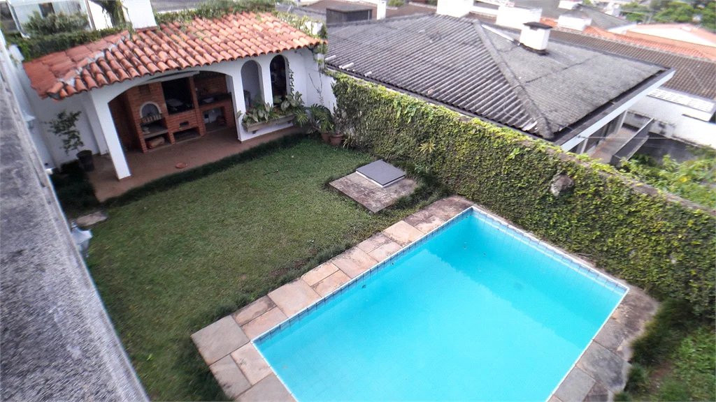Casa Térrea à venda com 4 suítes em Brooklin Paulista, São Paulo, SP
