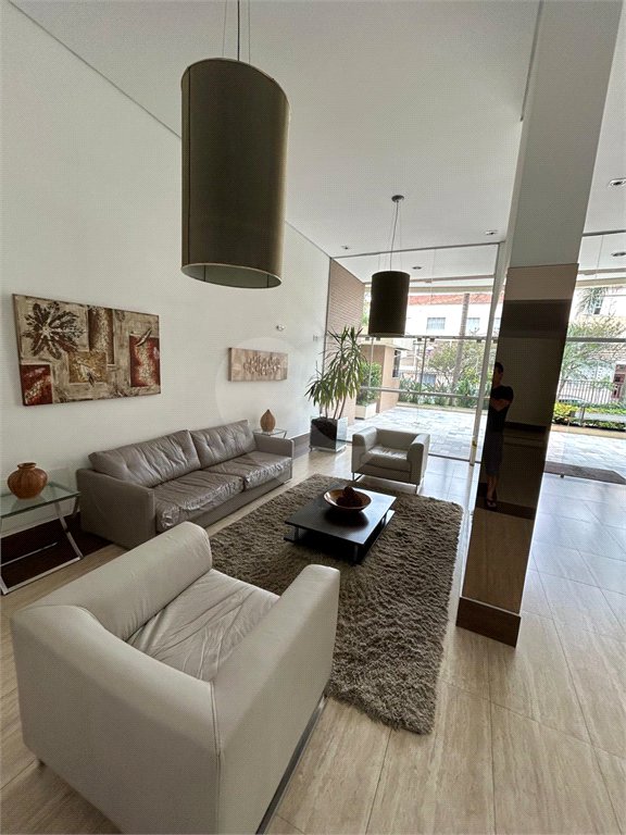 Apartamento à venda com 2 quartos, sendo 1 suíte,  em Vila Romana, São Paulo, SP
