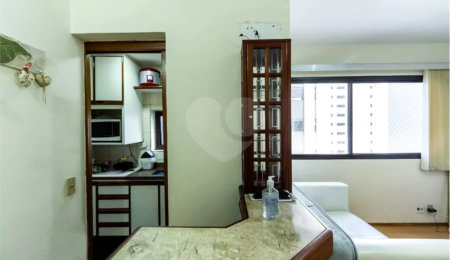 Apartamento à venda com 1 quarto em Indianópolis, São Paulo, SP