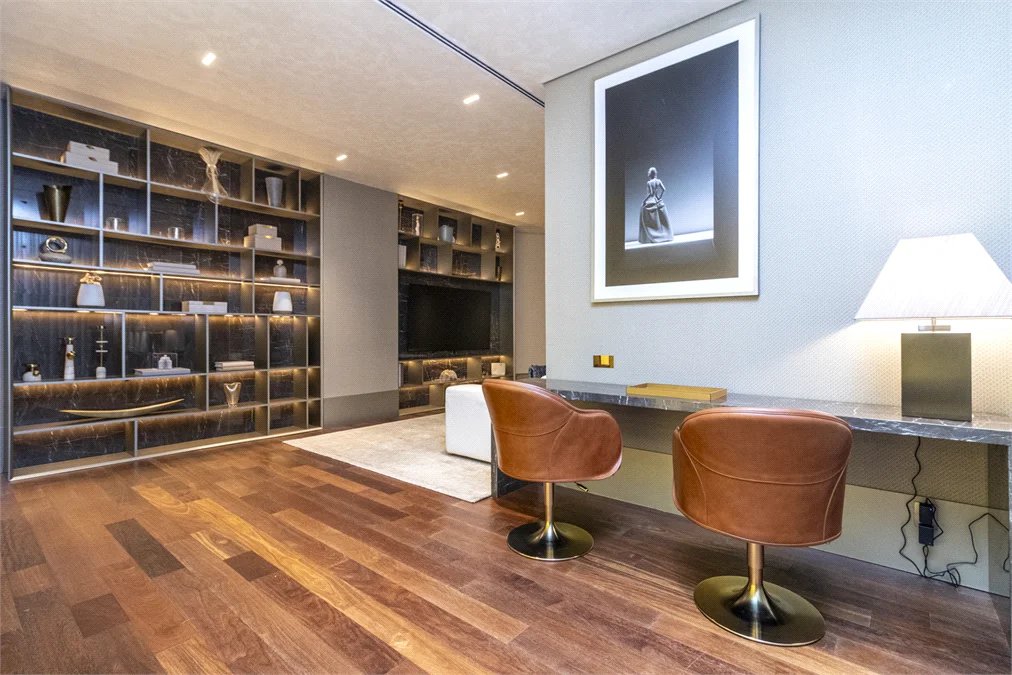 Apartamento à venda com 4 suítes em Jardim Guedala, São Paulo, SP