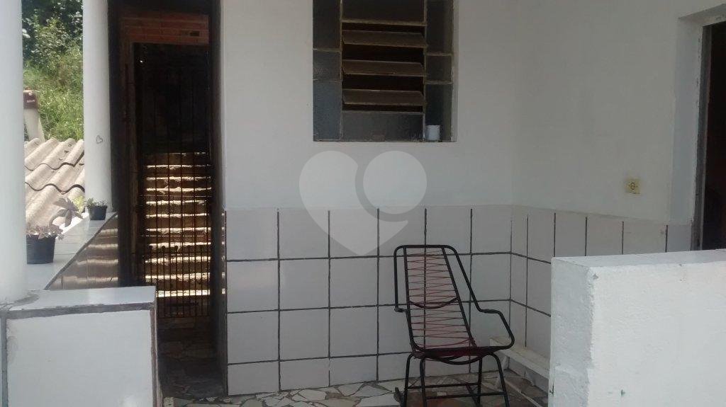 Sobrado à venda com 4 quartos, sendo 1 suíte, em Tremembé, São Paulo, SP