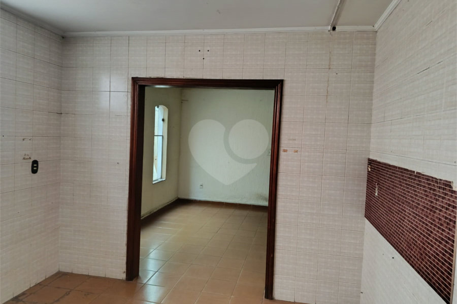 Sobrado à venda com 3 quartos, sendo 1 suíte,  em Vila Lucia, São Paulo, SP