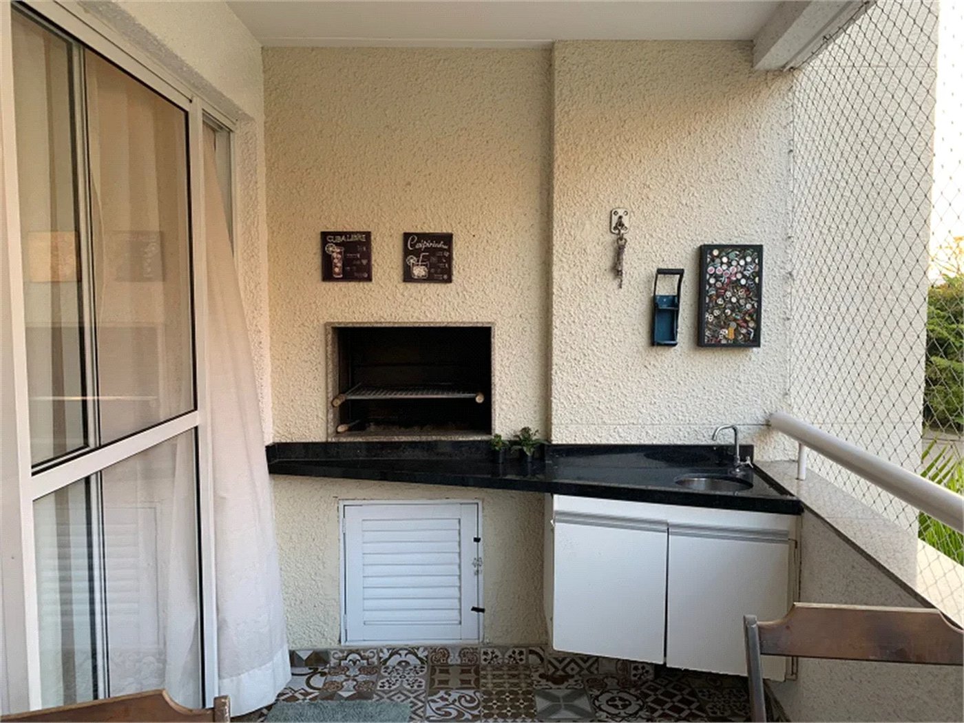 Apartamento à venda com 3 quartos, sendo 2 suítes, em Cidade São Francisco, São Paulo, SP