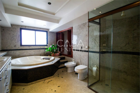 Apartamento à venda com 4 suítes no Centro, Sorocaba, SP