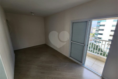 Apartamento à venda com 3 quartos, sendo 1 suíte,  no Centro, São Bernardo do Campo, SP