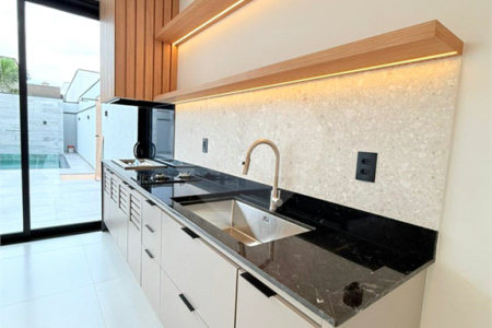 Casa à venda com 3 suítes no condomínio Residencial Milano, Indaiatuba - SP