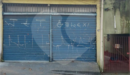 Sobrado à venda com 4 quartos em Vila Mira, São Paulo, SP