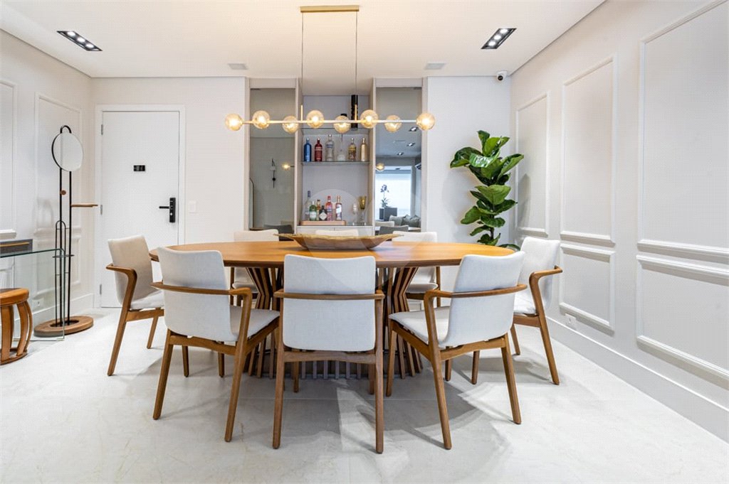 Apartamento à venda com 3 suítes em Jardim Sul, São Paulo, SP