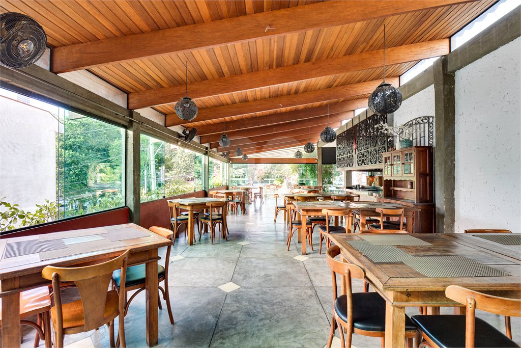 Casa à venda com 4 quartos em Chácara Santo Antônio, São Paulo, SP