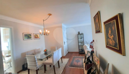 Apartamento à venda com 3 quartos, sendo 1 suíte,  em Alto da Boa Vista, São Paulo, SP