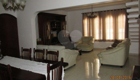 Sobrado à venda com 4 quartos, sendo 1 suíte,  em Vila Nova Cachoeirinha, São Paulo, SP