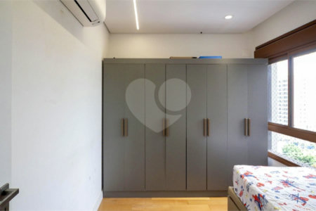 Apartamento para alugar com 3 suítes em Brooklin Novo, São Paulo, SP