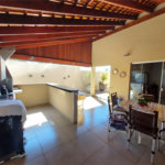 Casa à venda com 4 quartos, sendo 2 suítes, no condomínio Nascente do Jaraguá, Araraquara - SP