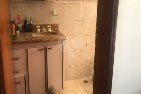 Casa à venda com 5 quartos, sendo 2 suítes, em Chácara Areal, Indaiatuba, SP