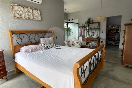 Casa à venda no condomínio Quintas da Boa Vista, Atibaia - SP