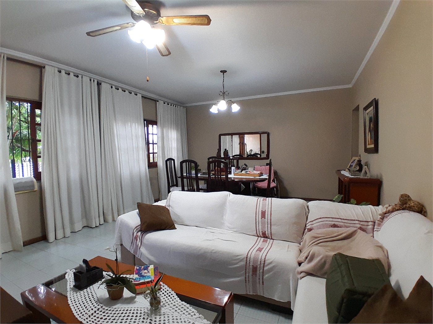 Casa Térrea à venda com 4 quartos, sendo 1 suíte, em Parque Continental, São Paulo, SP