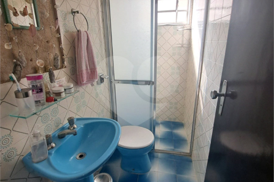 Sobrado à venda com 3 quartos em Vila Sabrina, São Paulo, SP