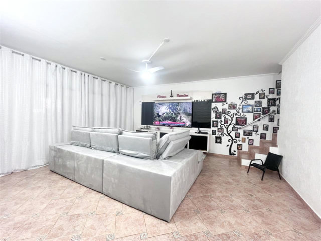 Sobrado à venda com 4 suítes em Vila Nova Mazzei, São Paulo, SP