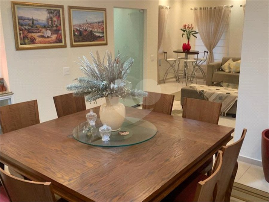 Casa à venda com 3 suítes no condomínio Residencial Villa dos Inglezes, Sorocaba - SP